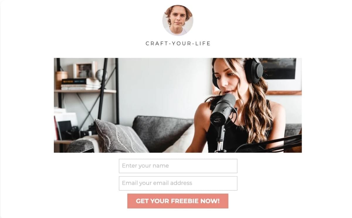 Obtenha Seu Modelo Gratuito da Strikingly