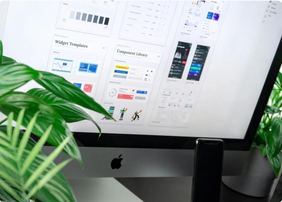 Het Digitale Canvas Ontcijferen: Wat is Webdesign en Waarom Het Ertoe Doet