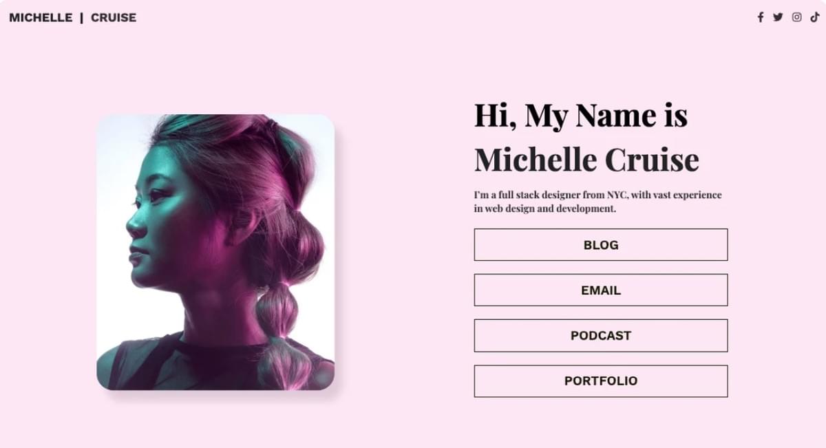 Modelo Michelle Cruise da Strikingly