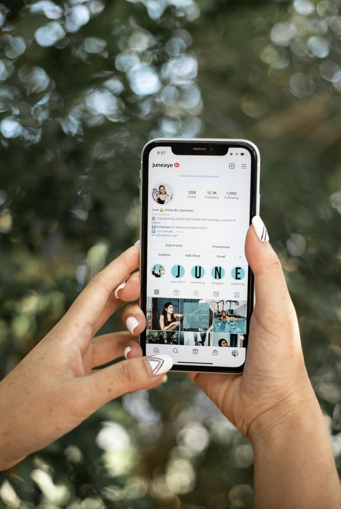 Utilize as Stories do Instagram para promover o seu negócio.