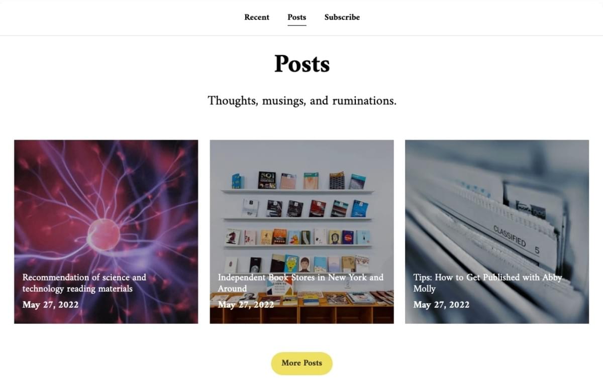 Modelo de Blog Bookworm da Strikingly