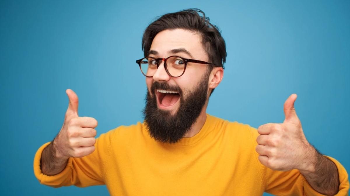 De Cliente Feliz a ROI Feliz: O Guia 2024 para Depoimentos de Clientes que Convertem