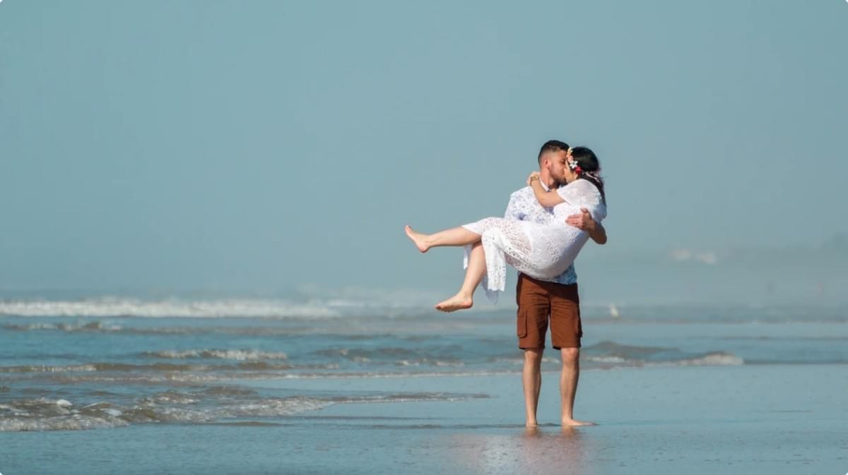 Betoverende Pre-Wedding Foto Ideeën door Professionele Fotografen