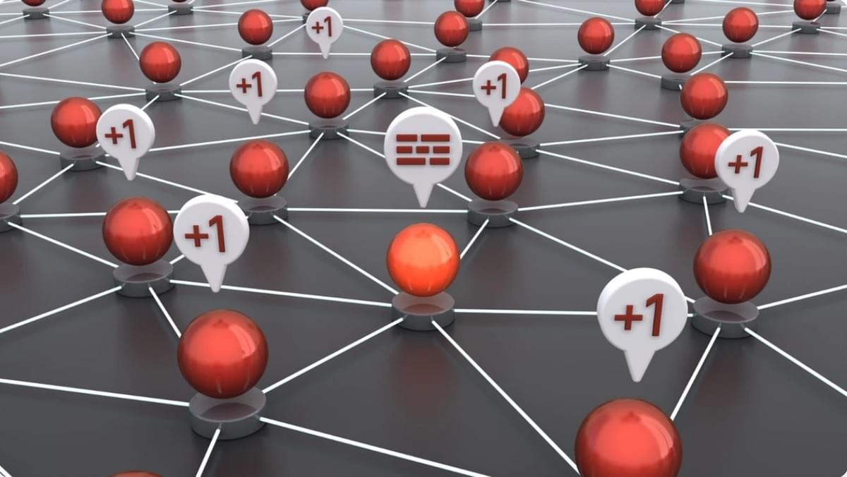 Impulsione Sua Visibilidade com Listagens de Negócios Locais e Strikingly