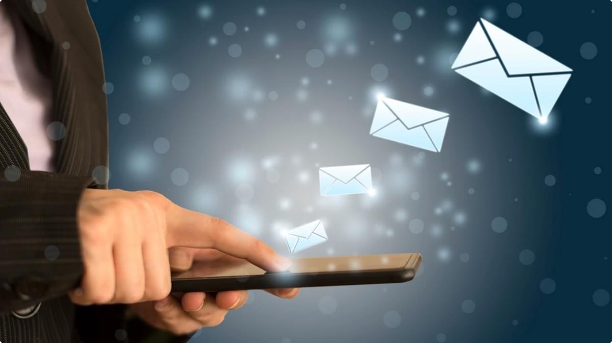 Privé Zakelijk E-mail Account: Waarom Het Belangrijk Is