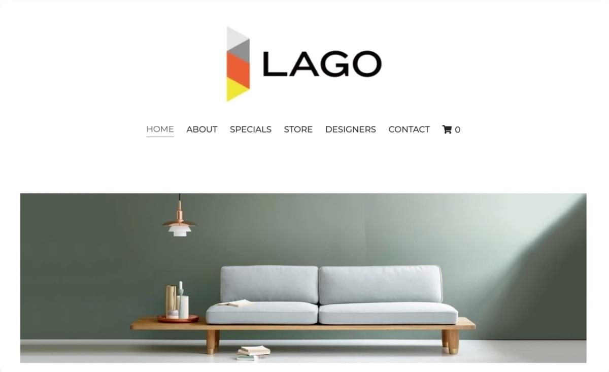 Modelo Lago da Strikingly