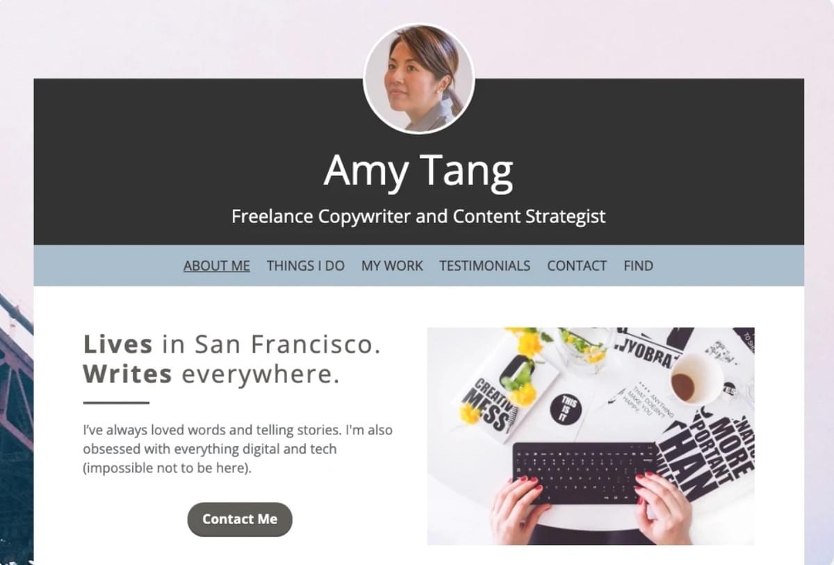 Modelo de Perfil com Botão de Apelo à Ação