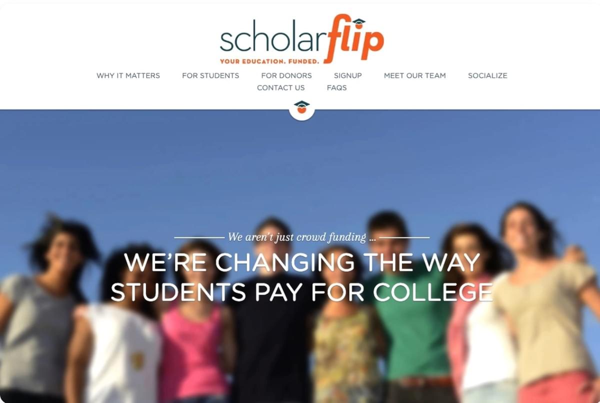 Scholar Flip-website met Strikingly