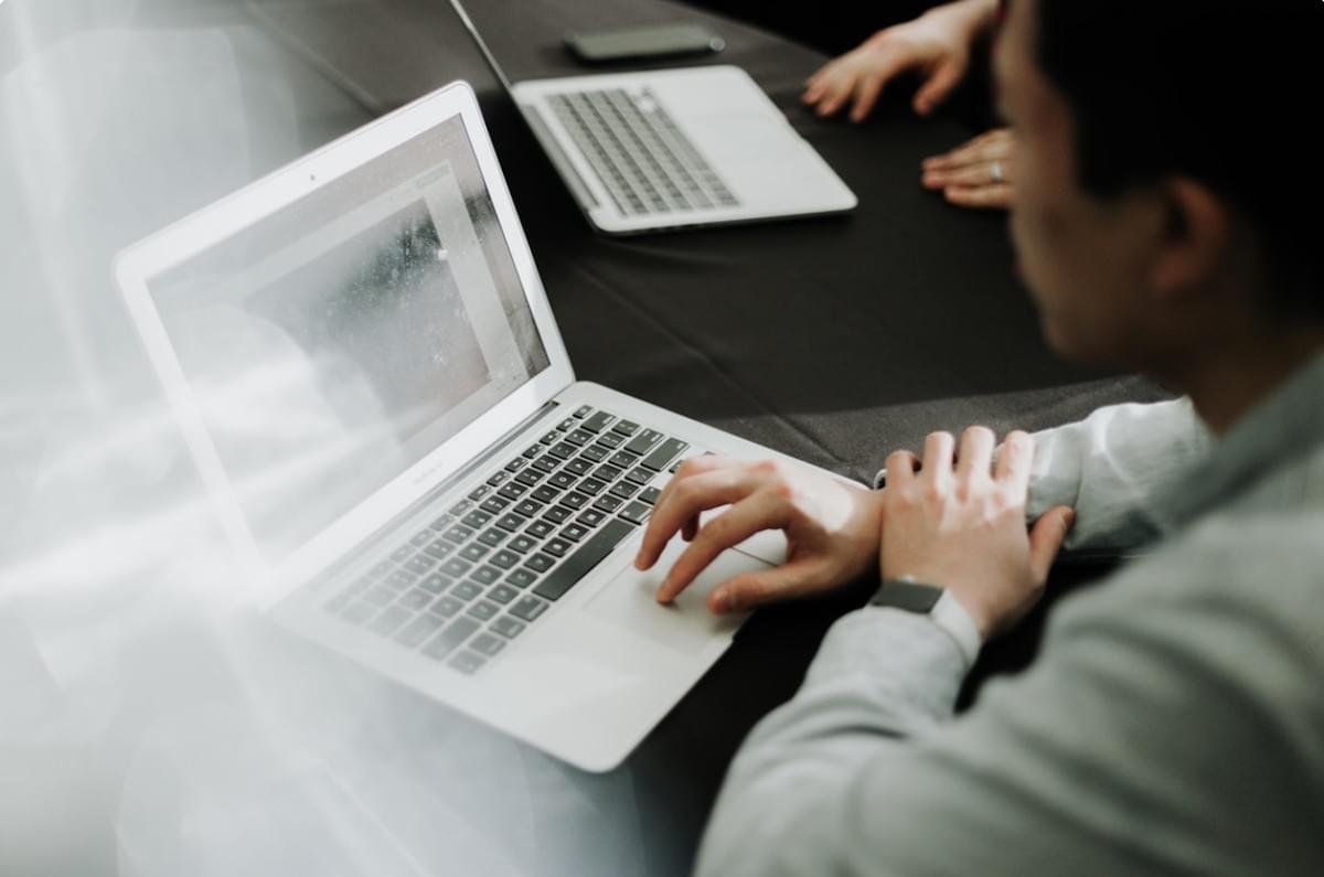 Wie man eine professionelle E-Mail-Adresse hervorhebt