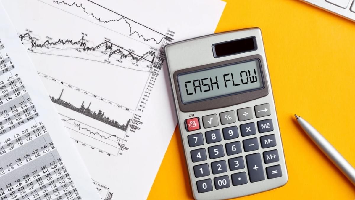 Dominando o Fluxo de Caixa: Um Guia Interno para Aumentar Seus Lucros