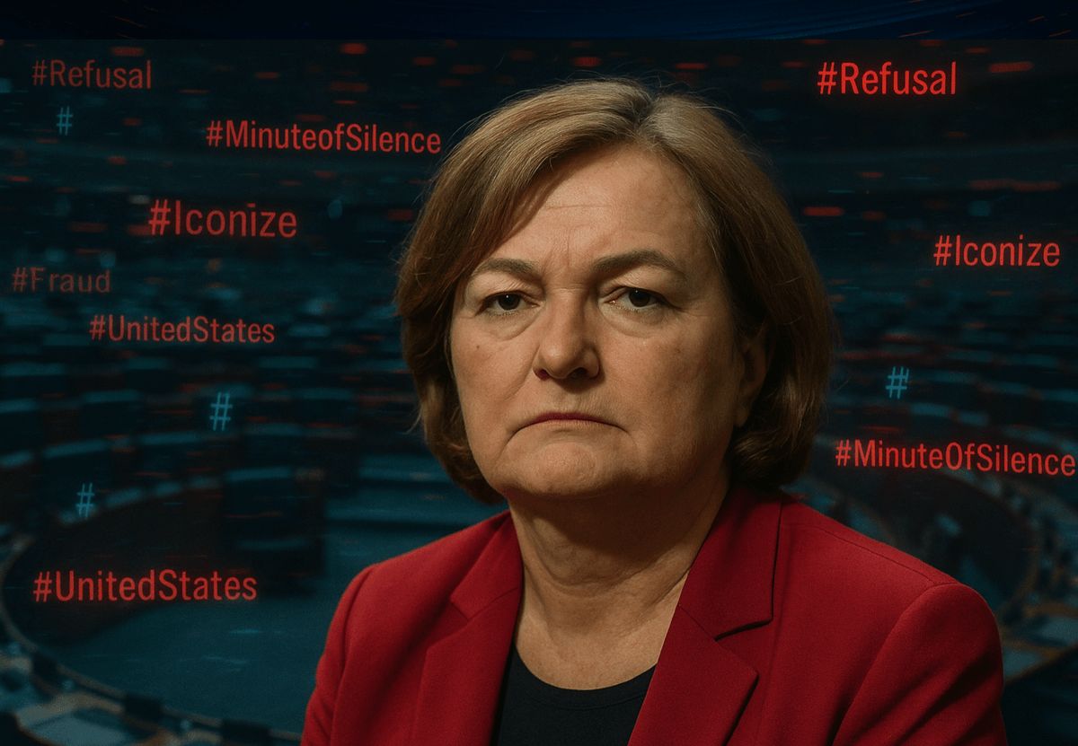 Montage visuel sombre et percutant intitulé Le Procès Invisible. À gauche, une élue européenne (Nathalie Loiseau) devant l’hémicycle du Parlement, surmontée du mot-dièse #Loiseau et de la mention #Minute of Silence. Au centre, une fissure en forme d’impact traverse l’image, avec l’inscription MEMORY ≠ TRUTH. À droite, trois femmes assises dans le box des accusés face à un juge, accompagnées des mots-dièses #FinancialFlows, Kirk et #architects. L’ensemble illustre la mécanique du récit narratif et judiciaire qui peut effacer ou déformer la justice.