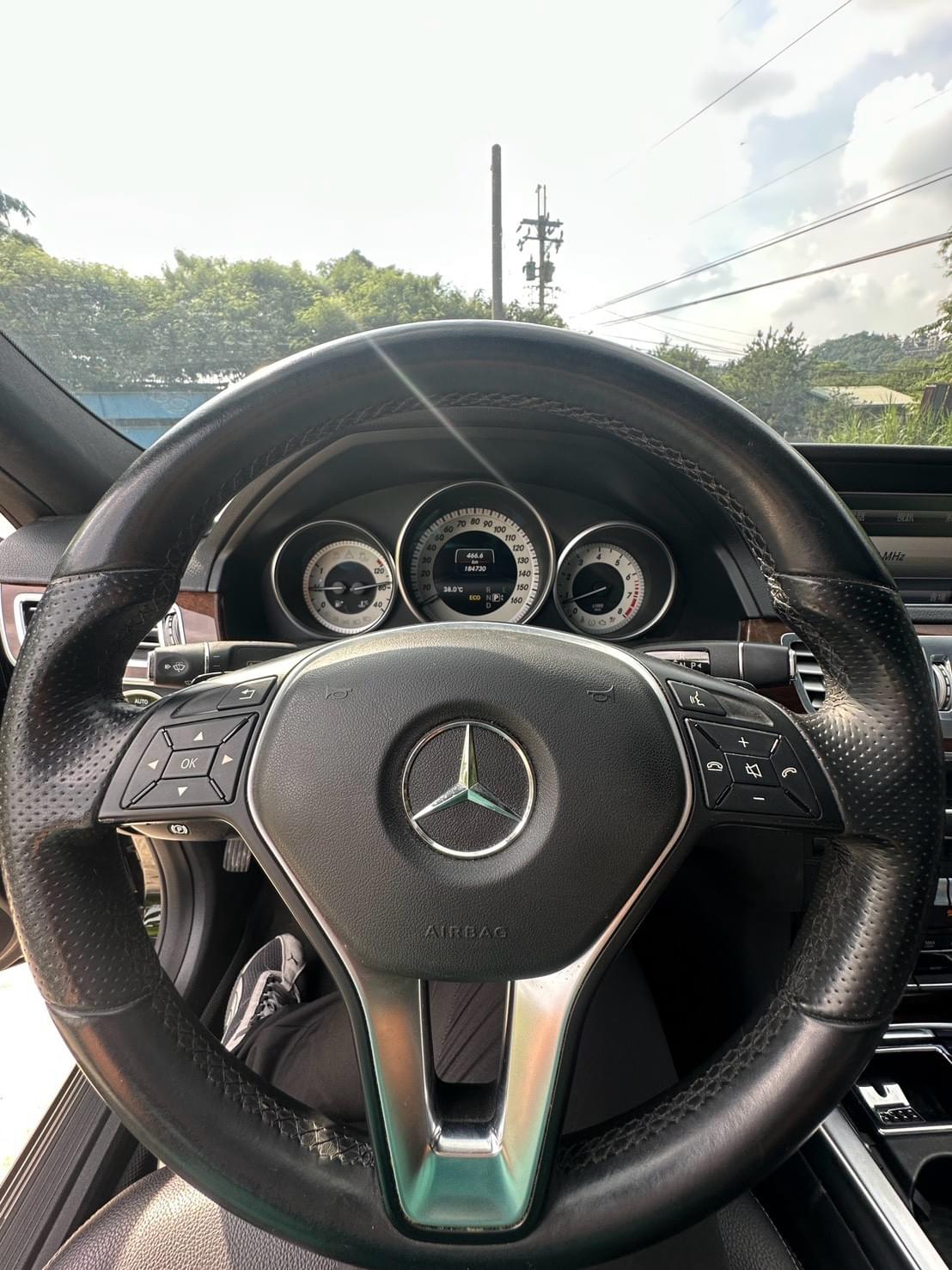 2013  Mercedes-Benz E350 (W212.5) 