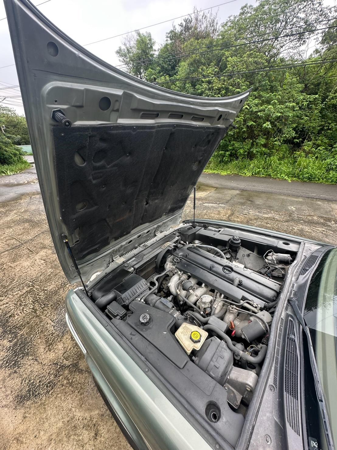 1995  Jaguar  XJ6 X300 