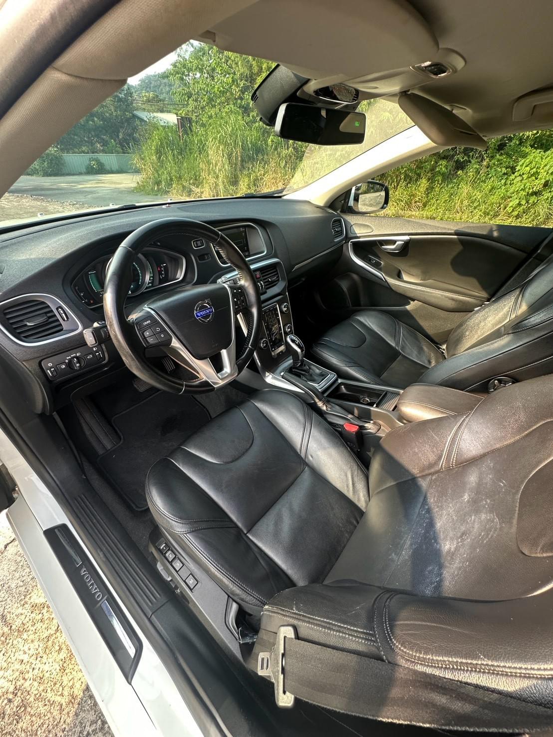 2014 Volvo V40 T4 