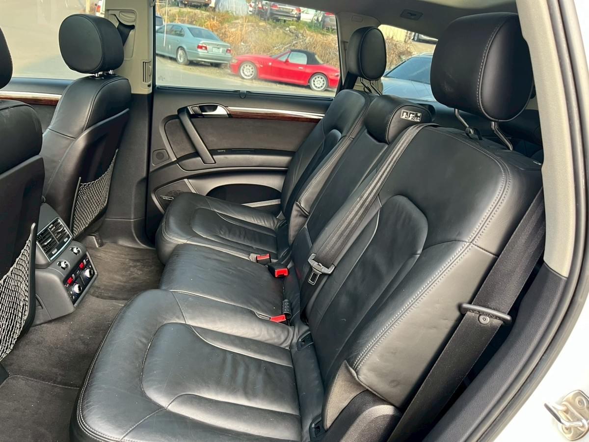 2013 Audi Q7 3.0TDi七人座LSUV旗艦
