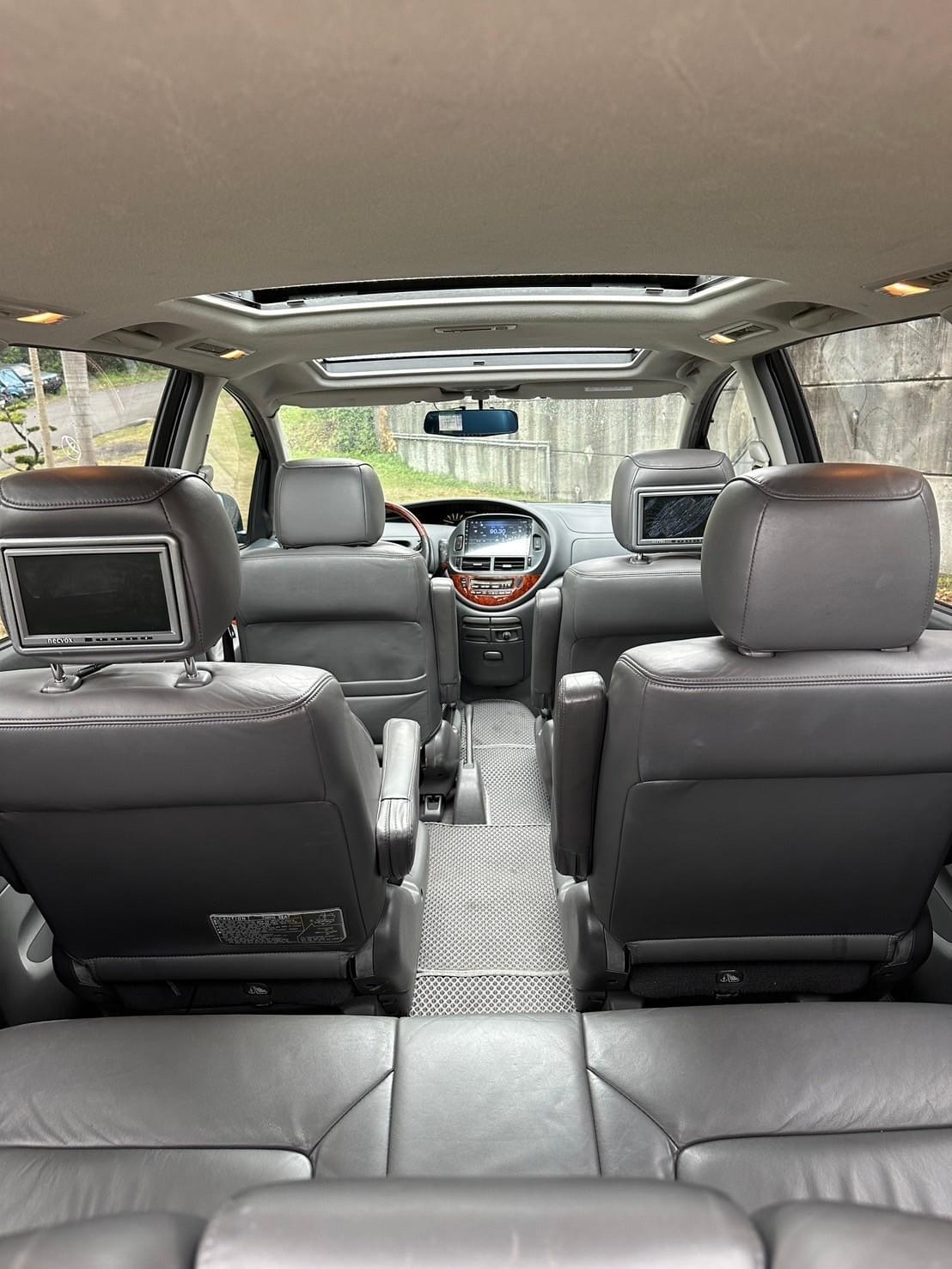 2003/08 TOYOTA PRAVIA 2.4