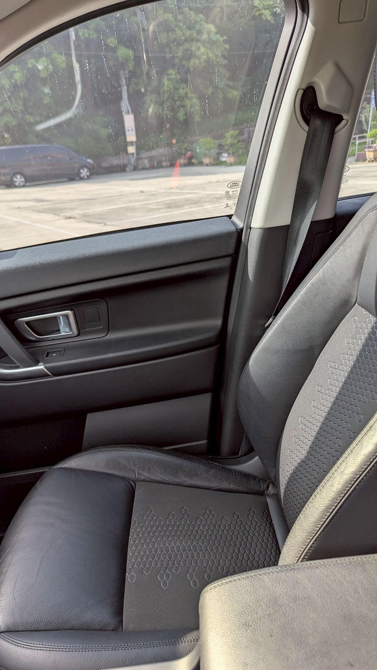 2018式 Land Rover Discovery Sport 2.0 Td4