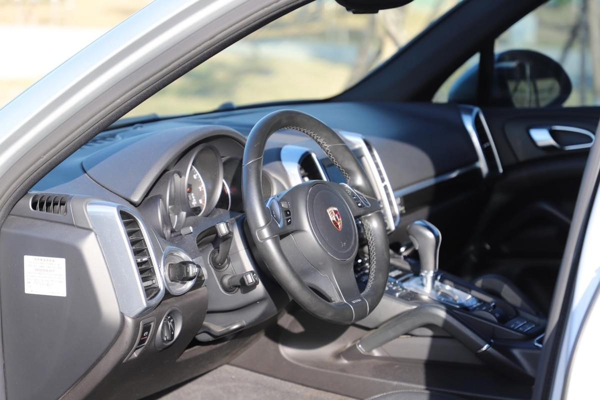 2011 Porsche Cayenne Tiptronic
