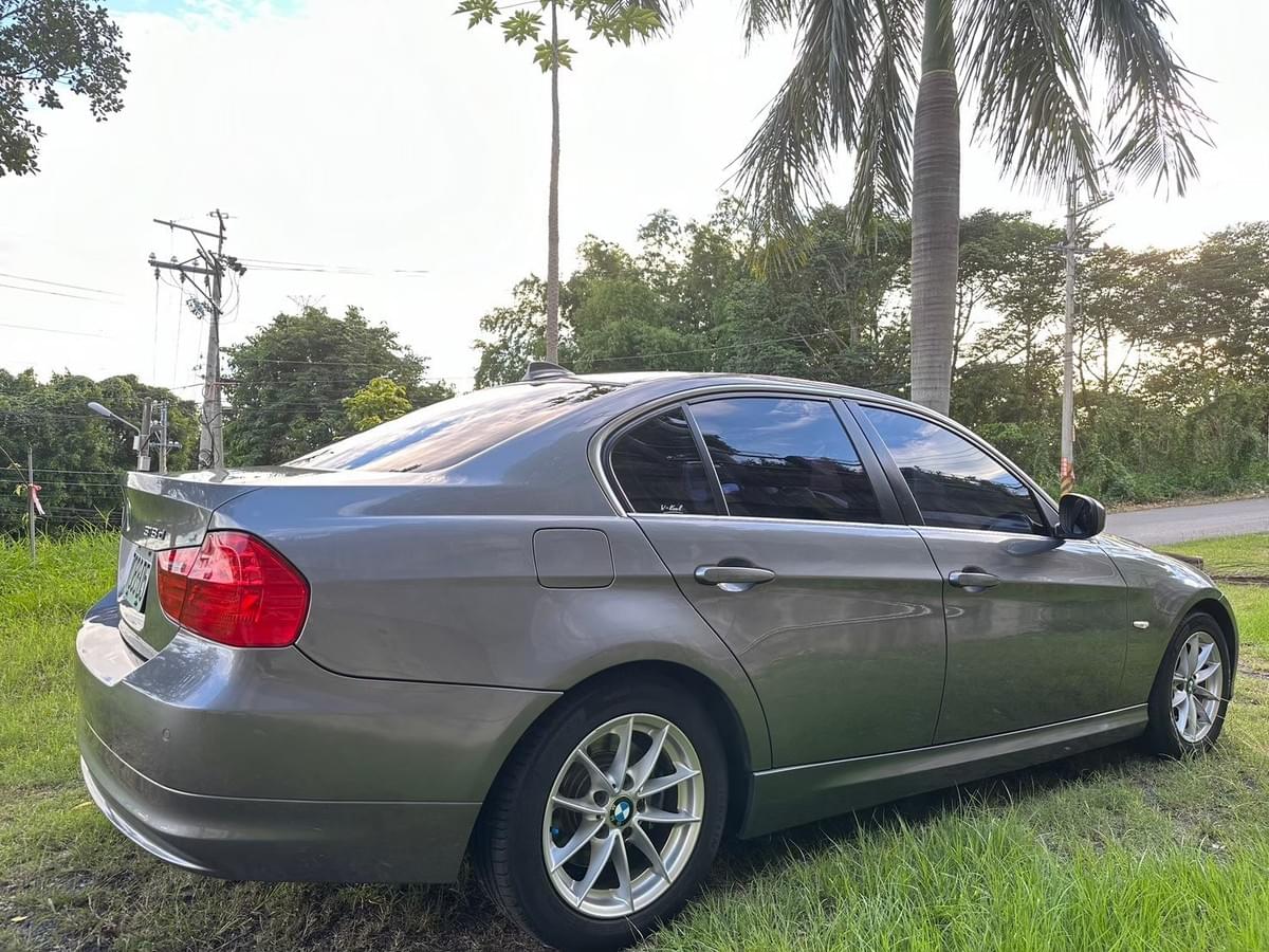 2011年式 BMW 318d