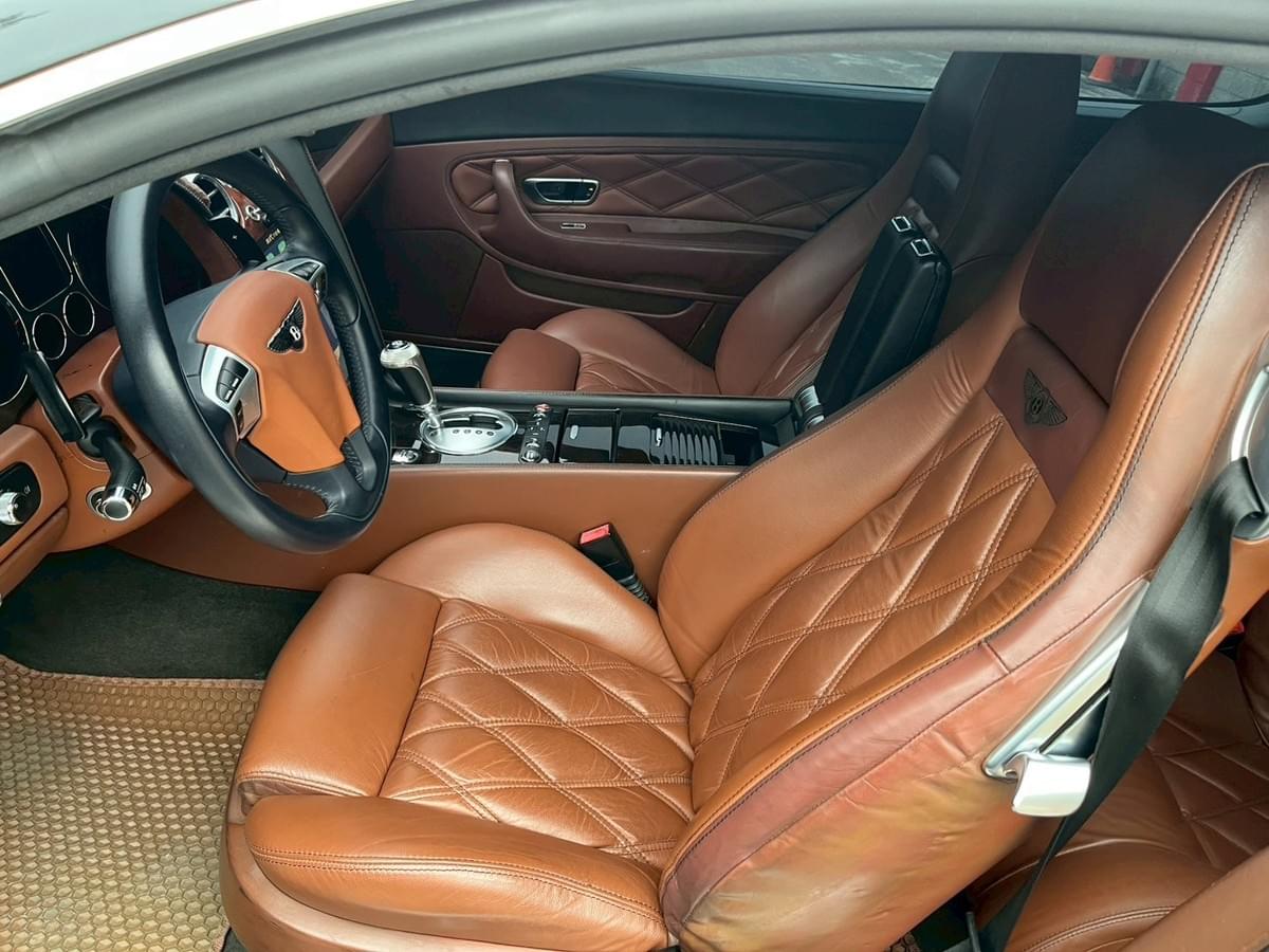 2005 Bentley Continental GT 6.0 W12 TWINTURBO