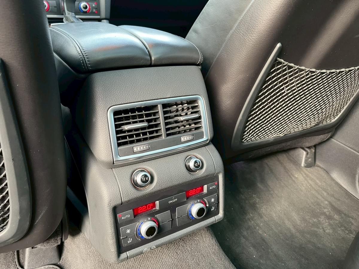 2013 Audi Q7 3.0TDi七人座LSUV旗艦