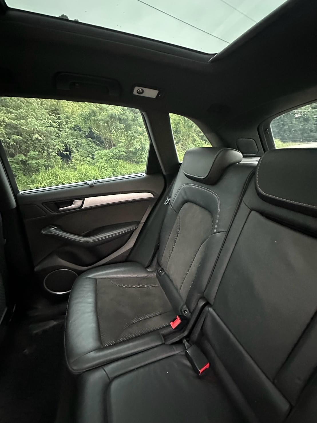 2016式 Audi Q5 40 TFSI quattro 8R