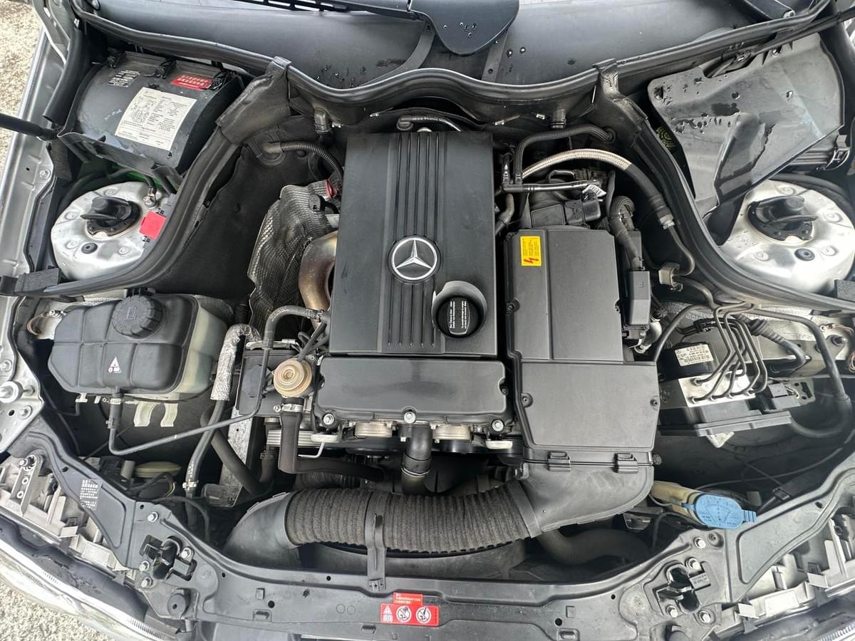 2006 Mercedes-Benz w203  C200 komperssor 