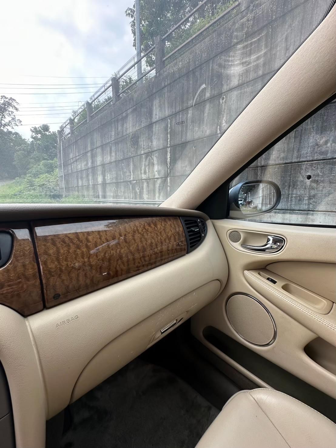 2007年JAGUAR  X-type 2.1
