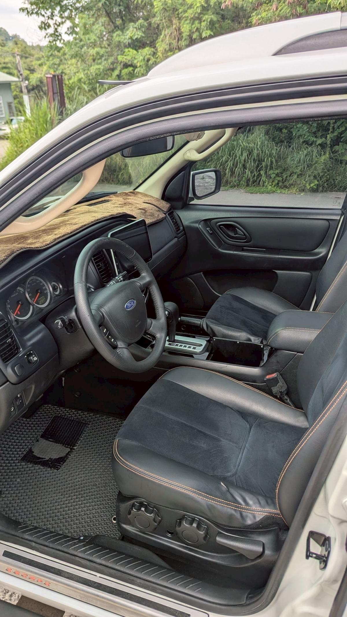 2012式 Ford Escape 2.3 2WD XLT