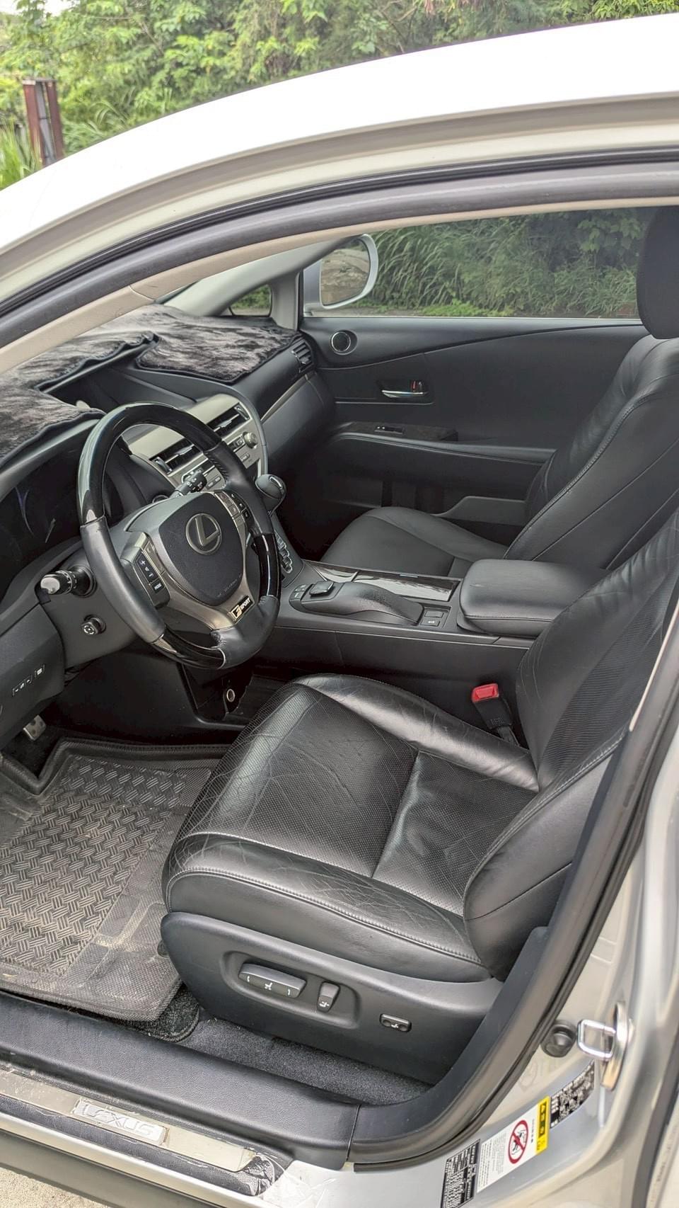2013式 Lexus RX 270