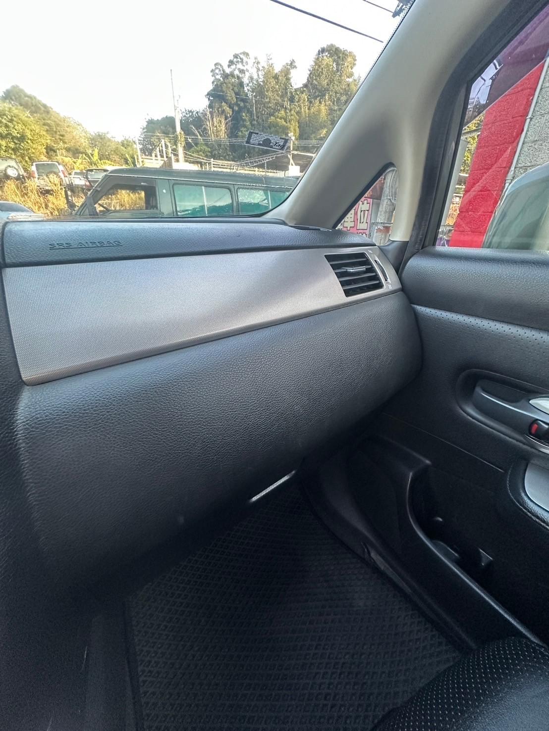 2011 Nissan Tiida 5D 1.8