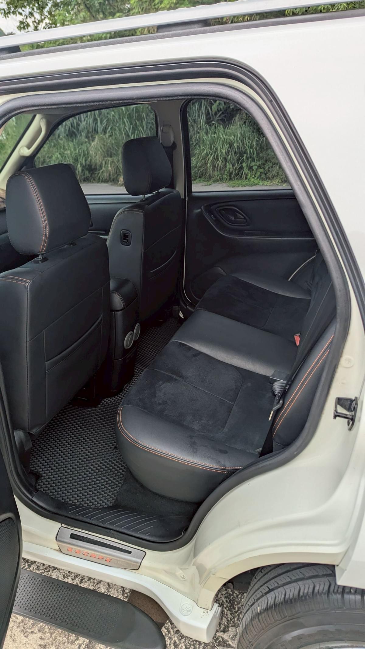 2012式 Ford Escape 2.3 2WD XLT