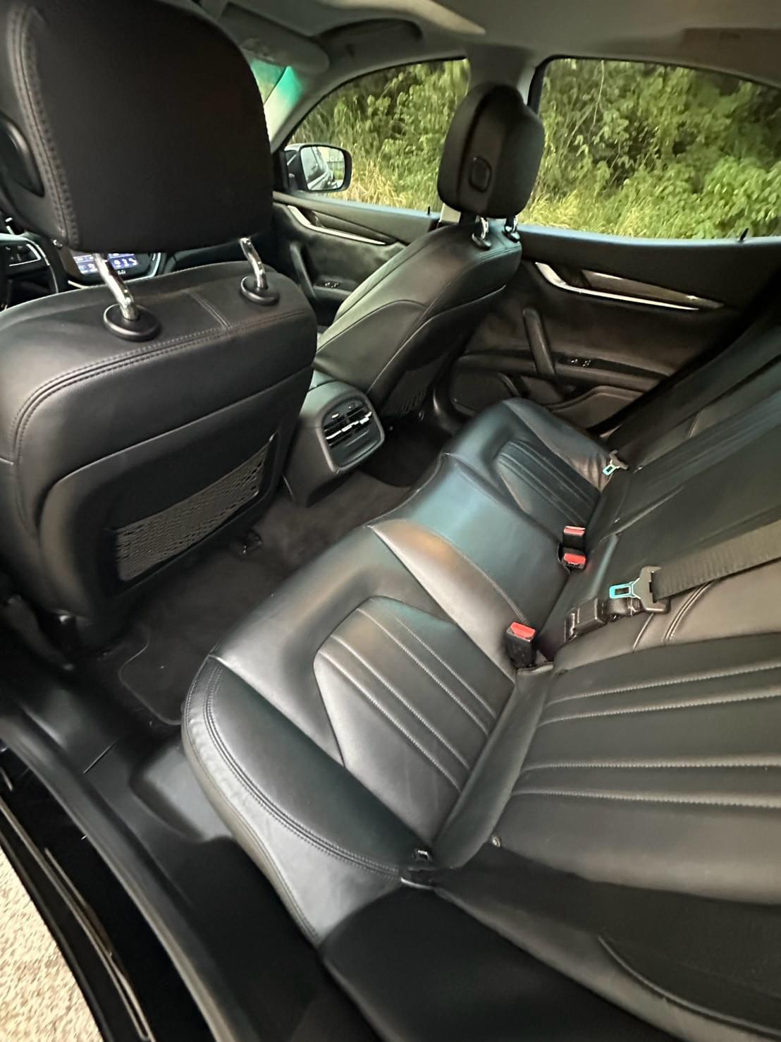 2015 Maserati Ghibli 