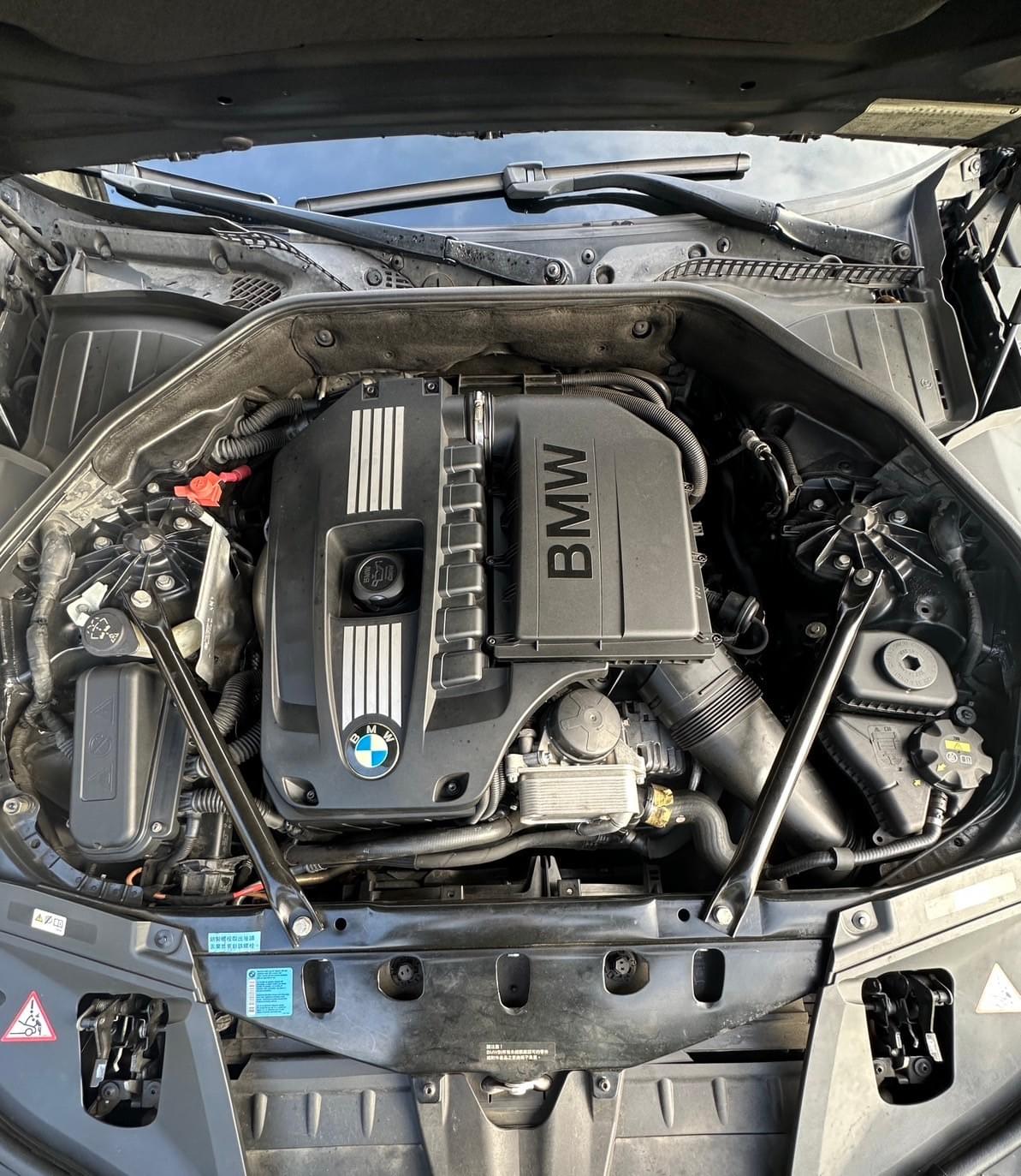 2010/06  BMW 740Li 3.0