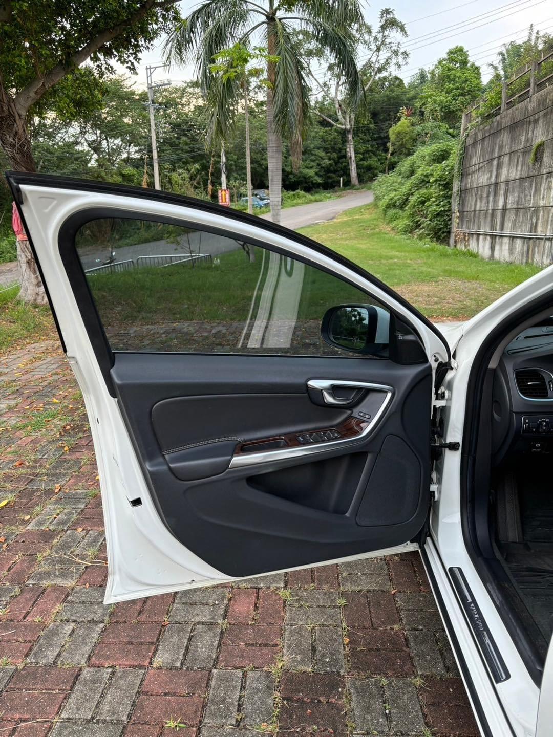 2014年 VOLVO S60 T4旗艦版 