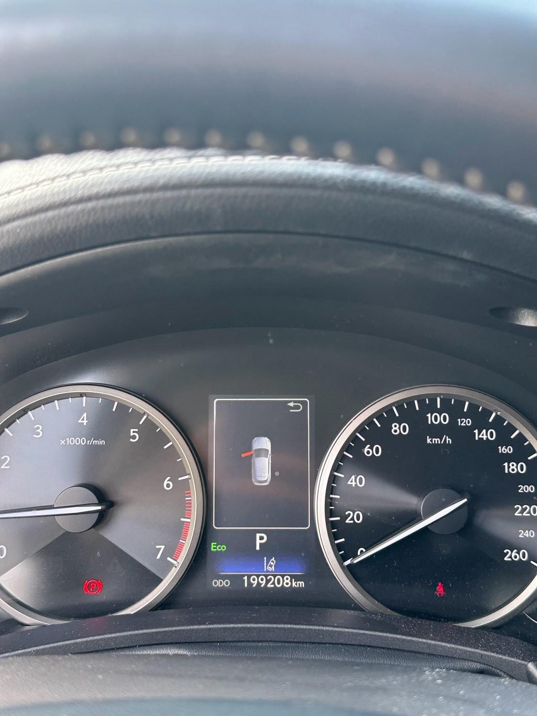 2020式  Lexus NX 200