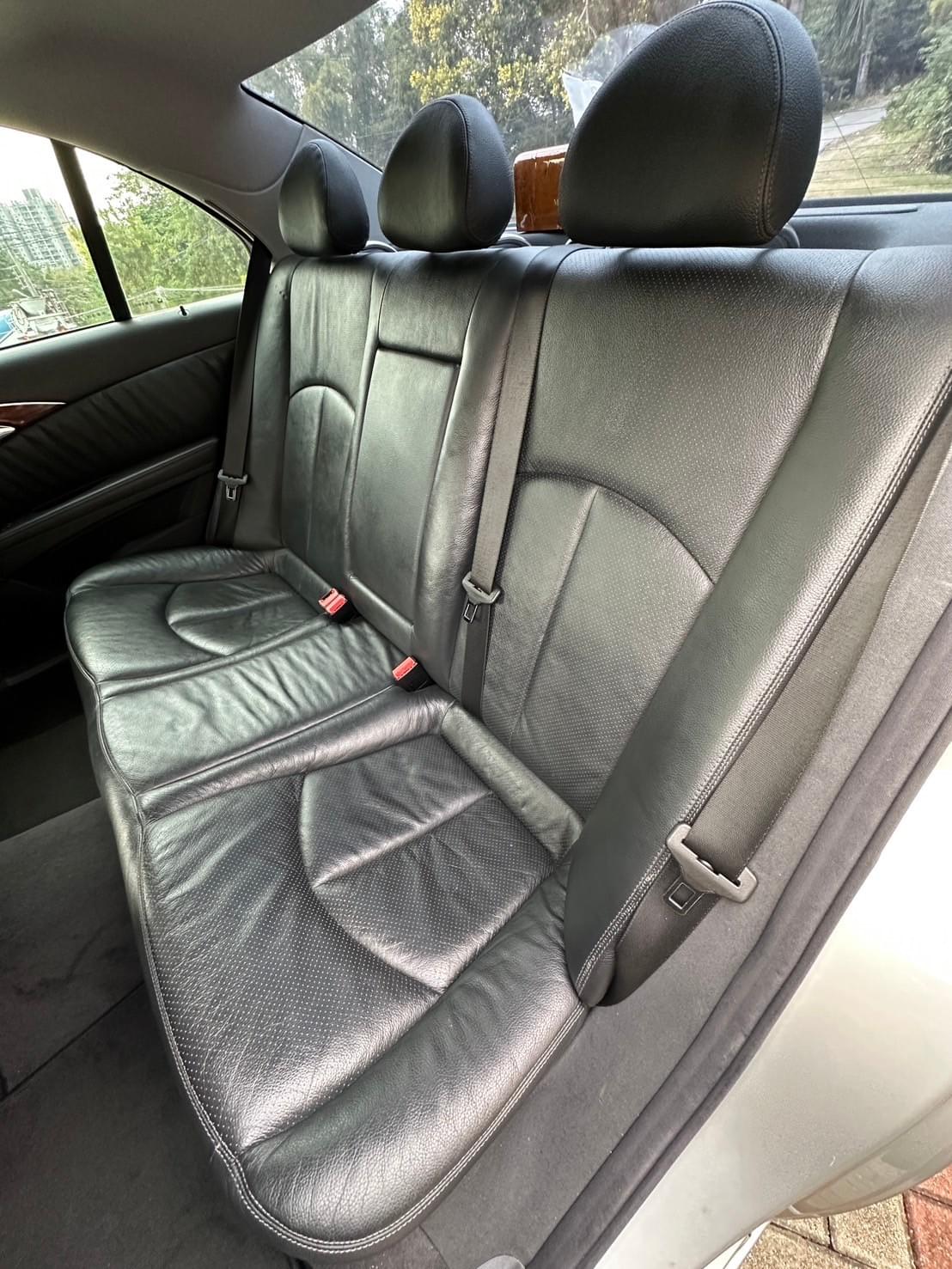 2005式 Mercedes-Benz W211 E240