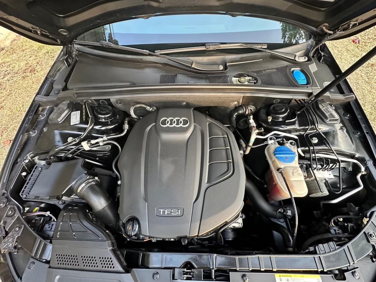 2014年式 Audi A4 Sedan 1.8 TFSI