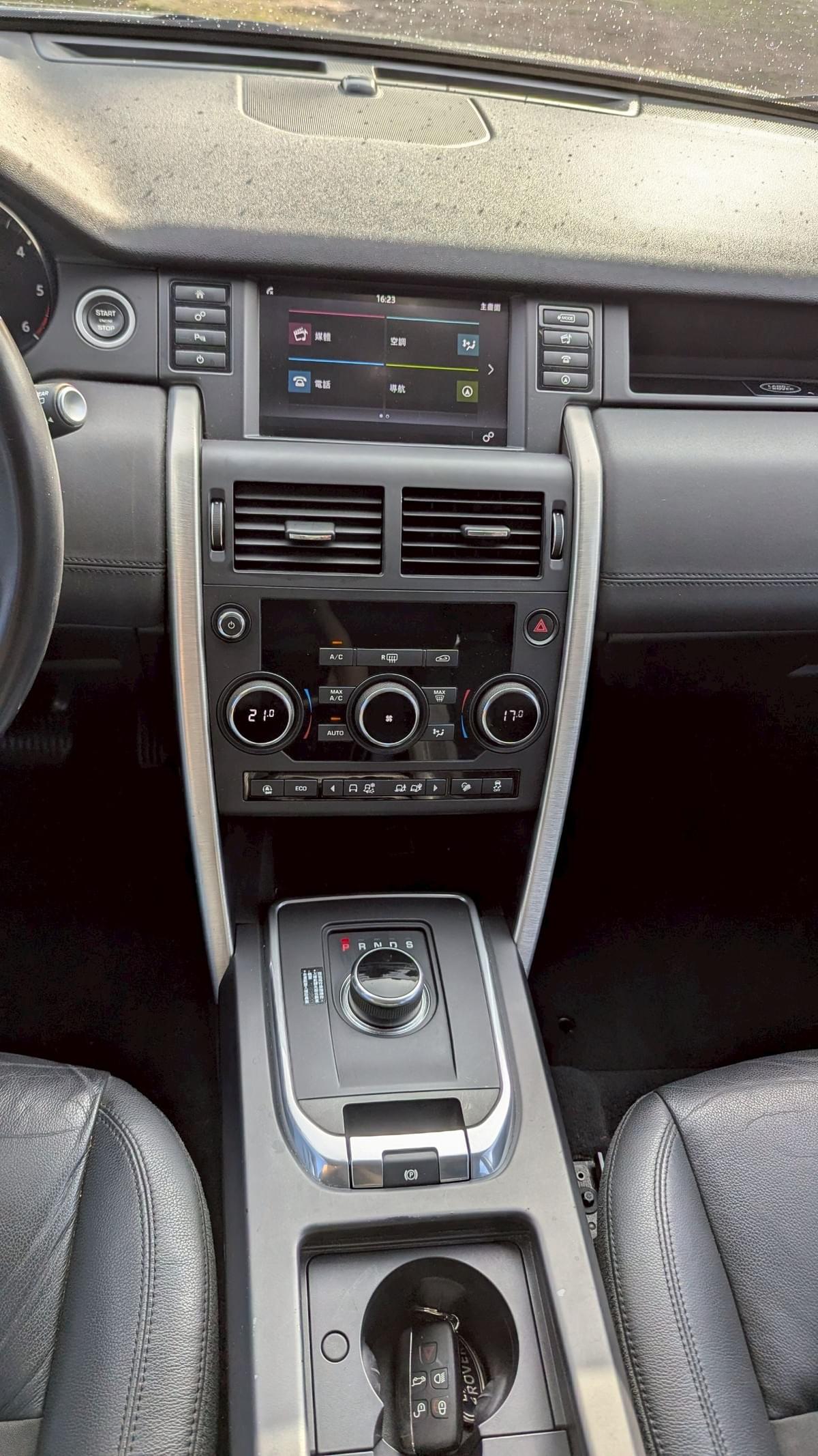 2018式 Land Rover Discovery Sport 2.0 Td4