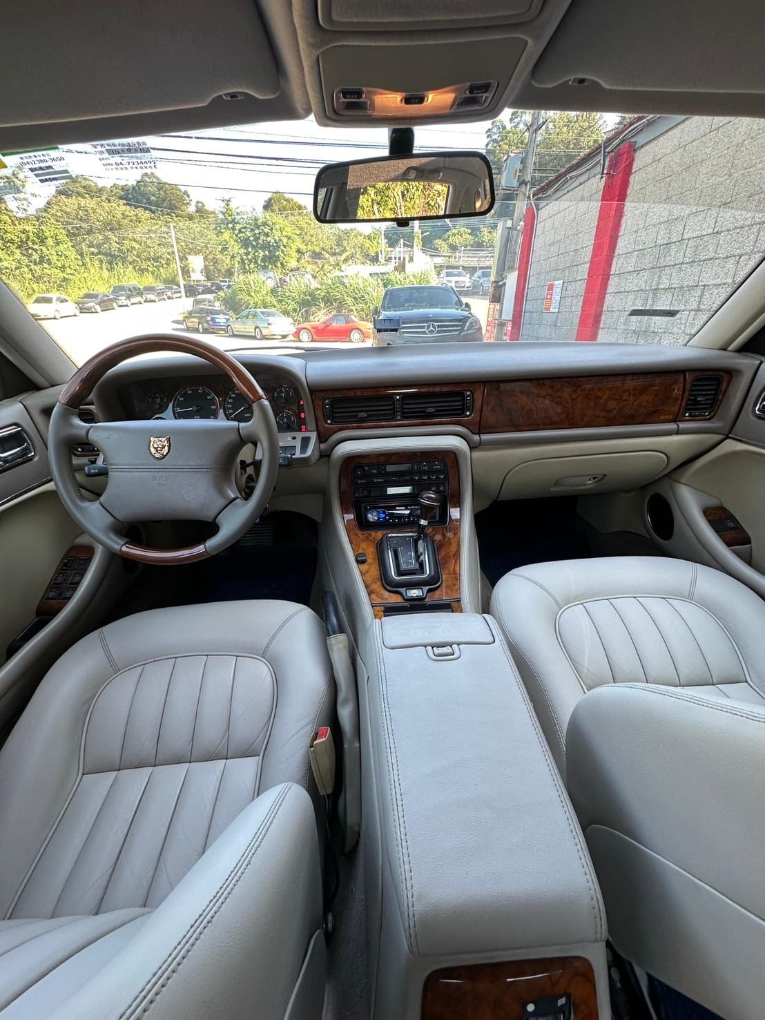 1995 JAGUAR XJ6(X300)  3.2