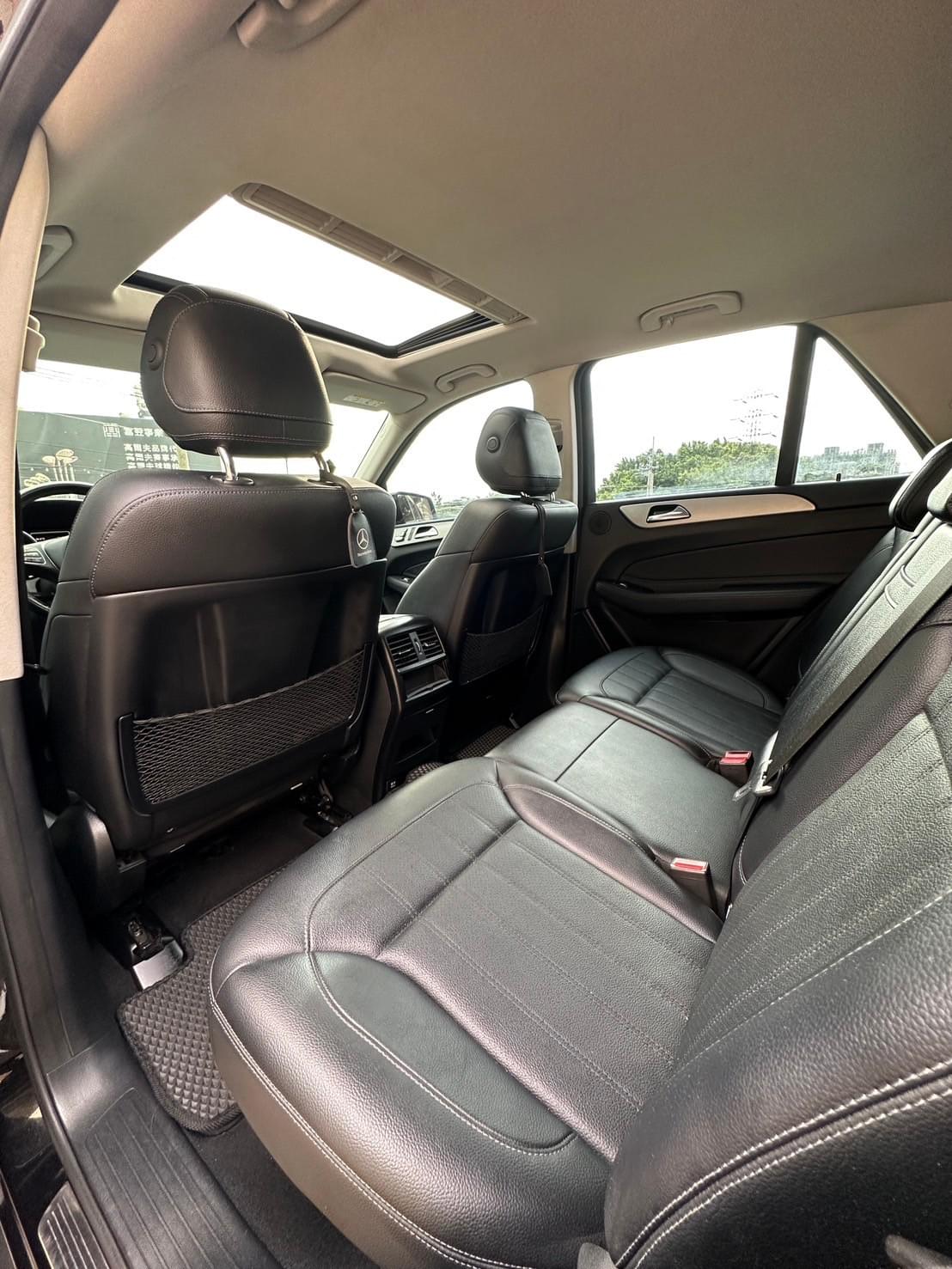 2016式 Mercedes-Benz  GLE350d 4MATIC