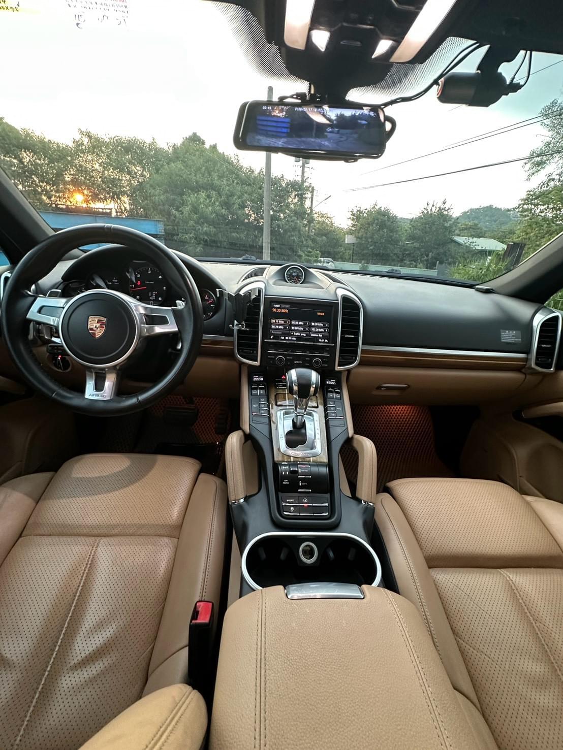 2014 Porsche Cayenne Diesel  Platinum Edition 958.1