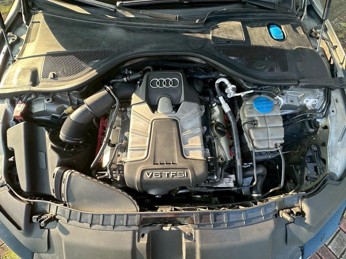 2012式 Audi A7 Sportback 3.0 TFSI quattro