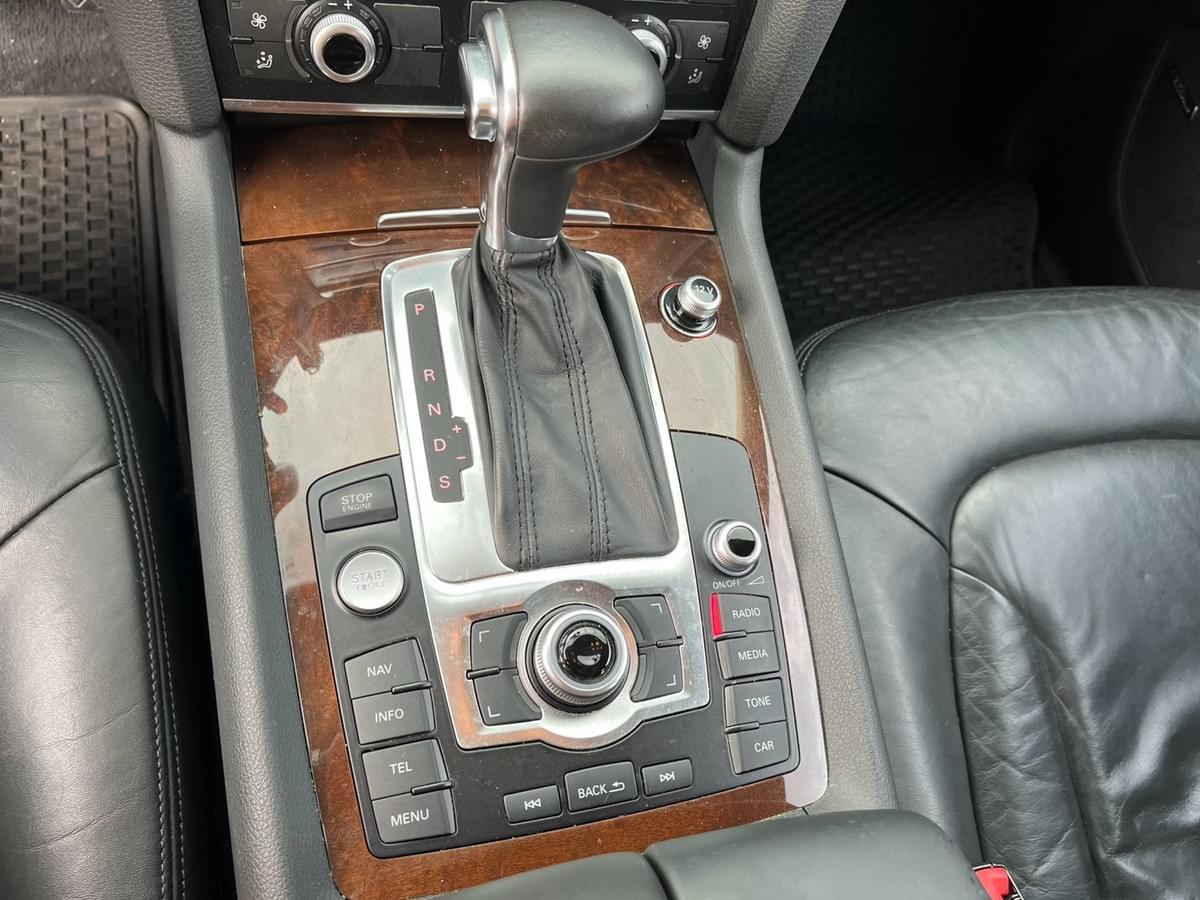 2012 Audi Q7 3.0T  (3.0 TFSI quattro)
