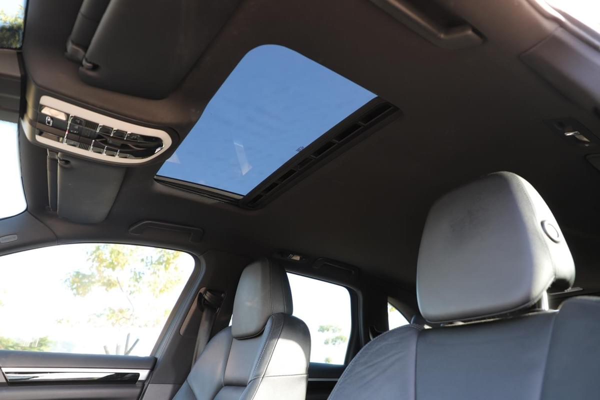 2011 Porsche Cayenne Tiptronic