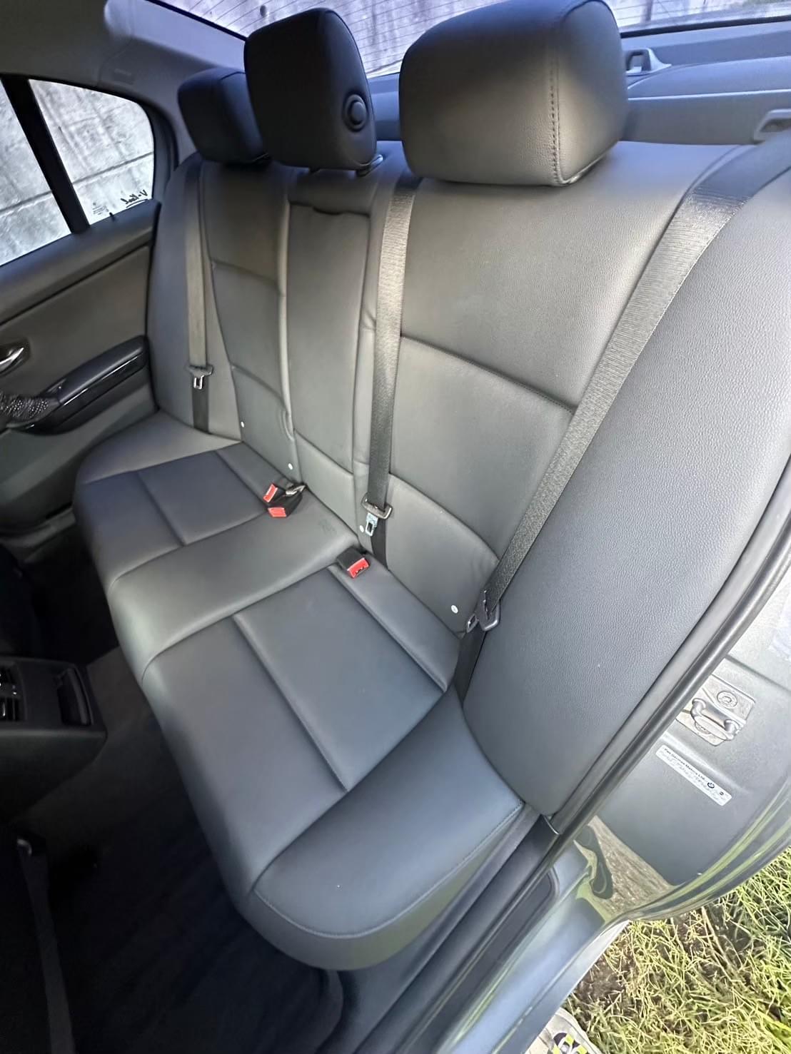 2011年式 BMW 318d