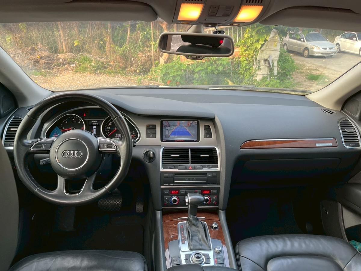 2013 Audi Q7 3.0TDi七人座LSUV旗艦