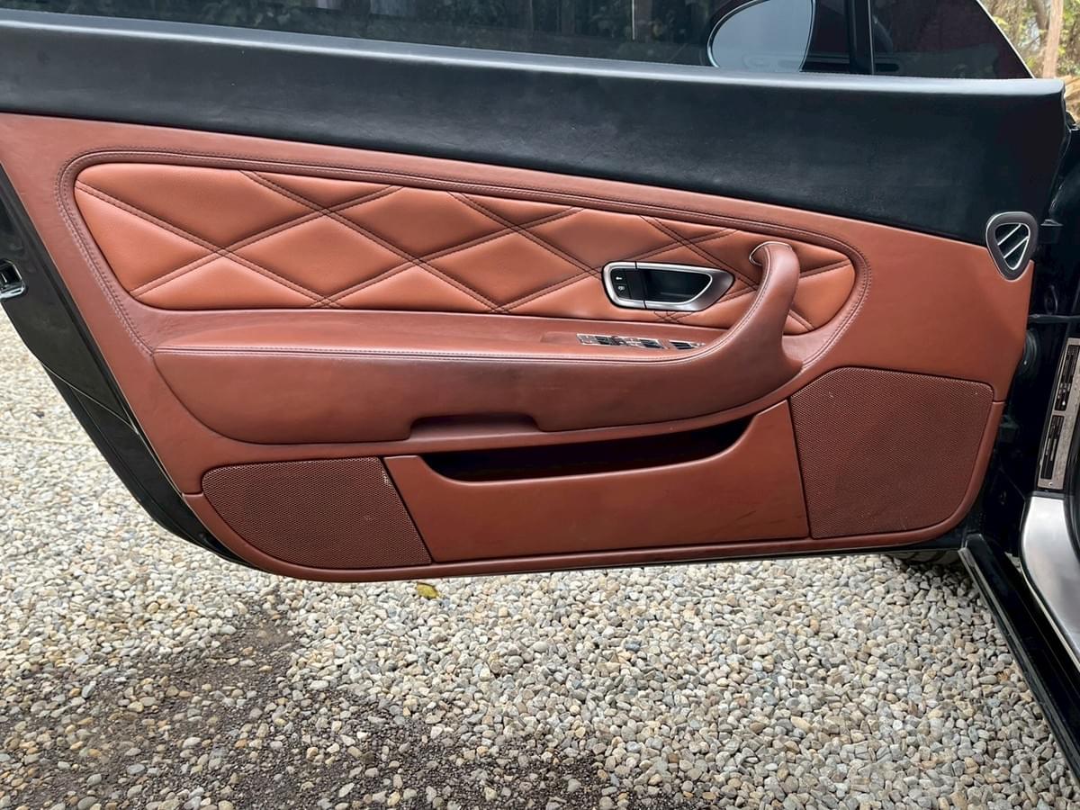 2005 Bentley Continental GT 6.0 W12 TWINTURBO