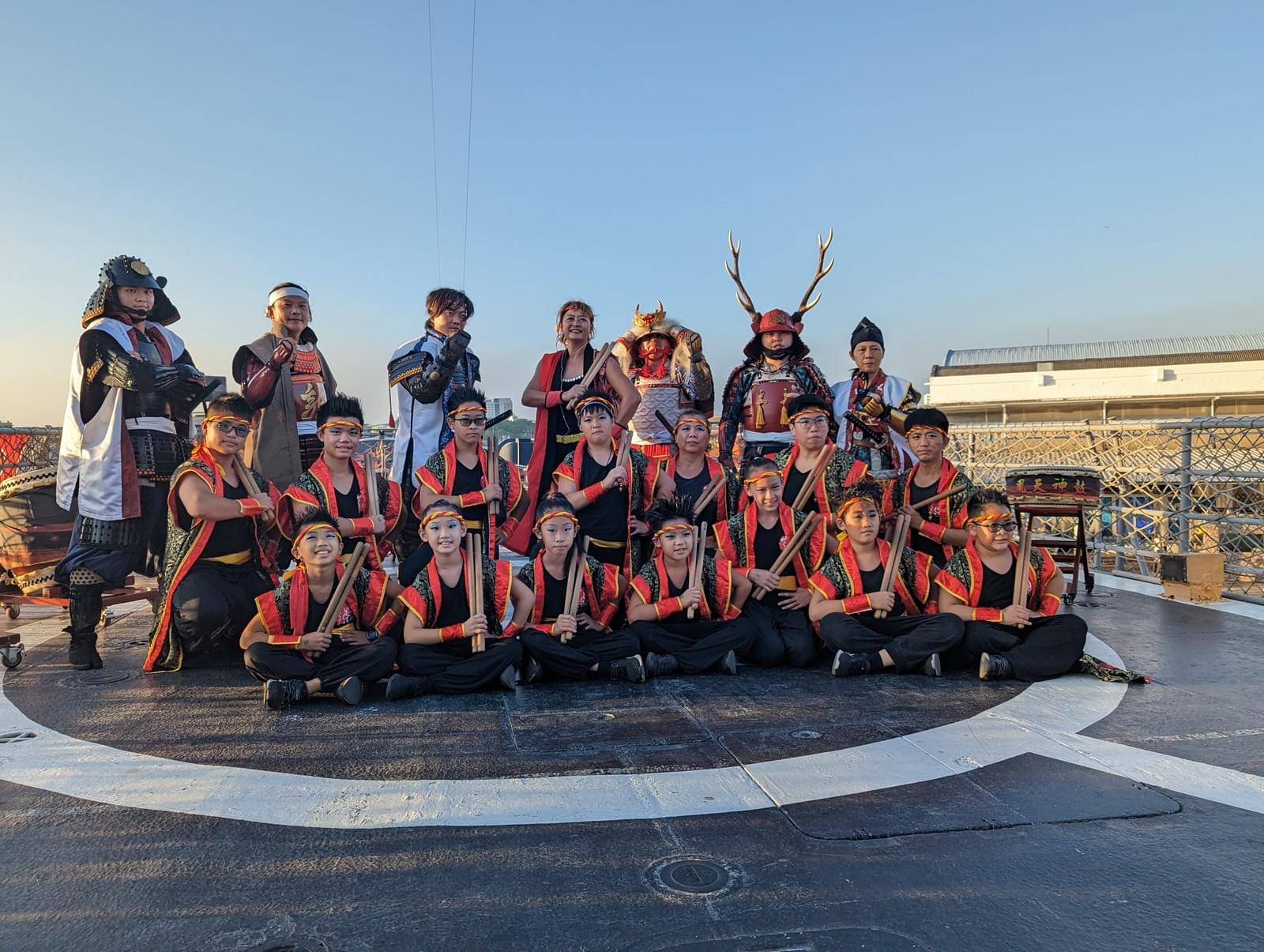 德陽艦上太鼓與武士演出