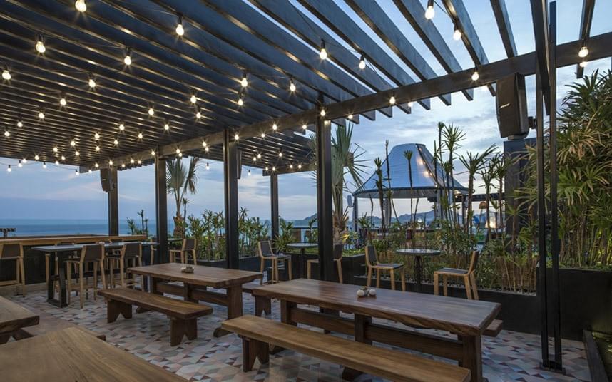 THE CAPE AT THOMPSON HOTEL